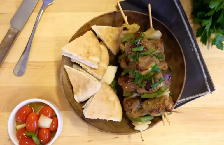 Kabob, brochettes de viande libanaises