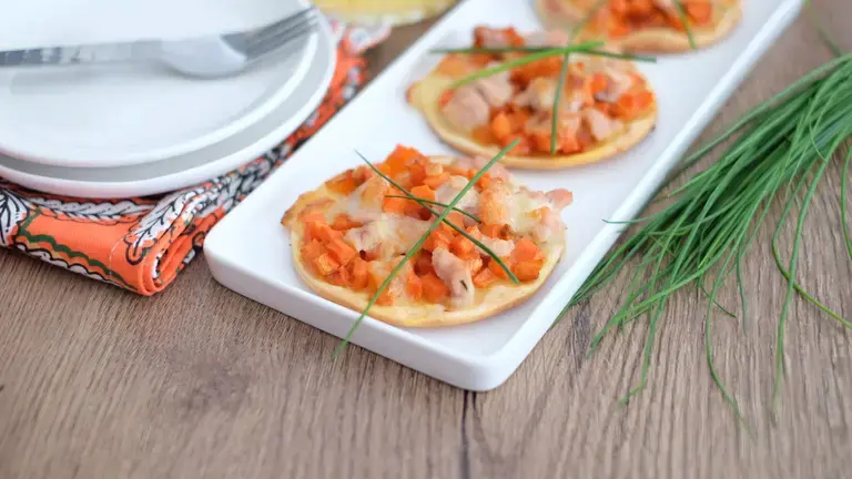 Tarte fine à la dinde, carotte et mozzarella