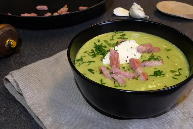 Soupe de poireaux aux lardons