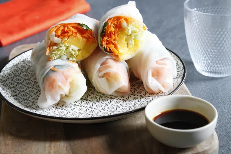 Rouleaux de printemps carotte mangue à l'Arome