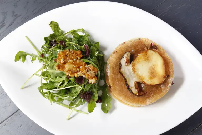 Millefeuilles de cèpes, chutney d'oignons