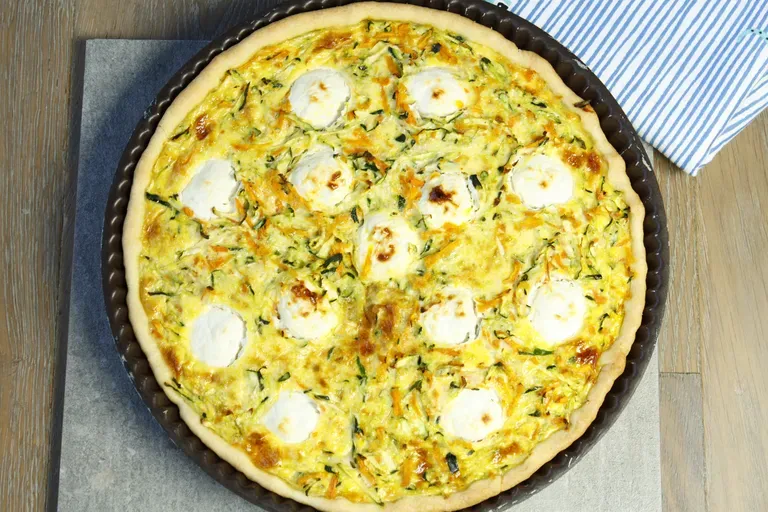 Quiche aux légumes et billes de chèvre