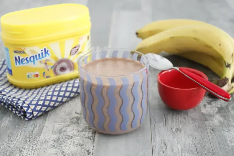 Milk shake chocolat banane