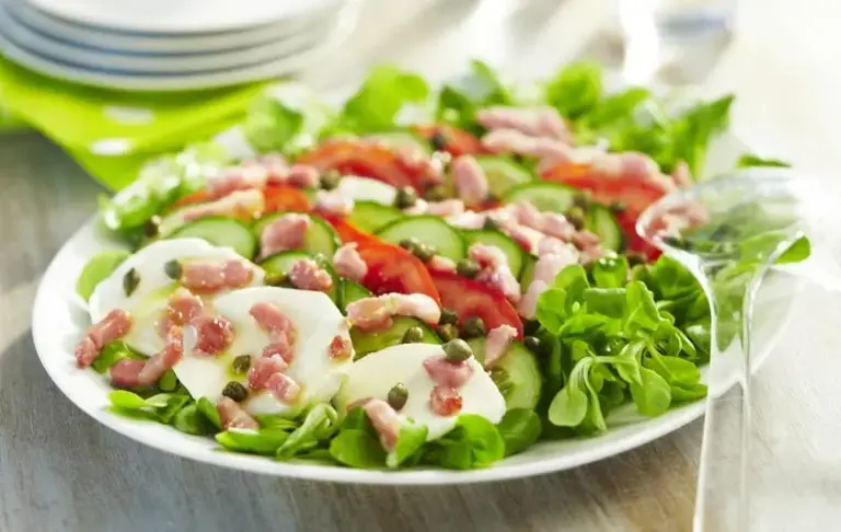 this media has been downloaded from content hub 203189664