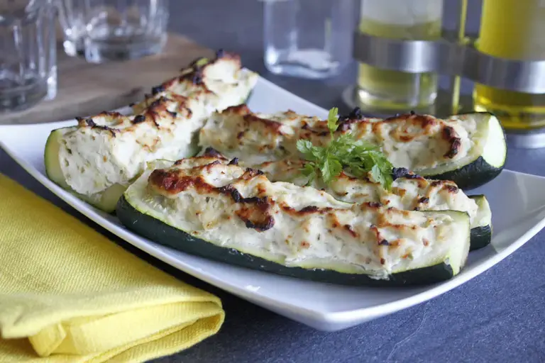 Courgettes farcies au poulet Bio