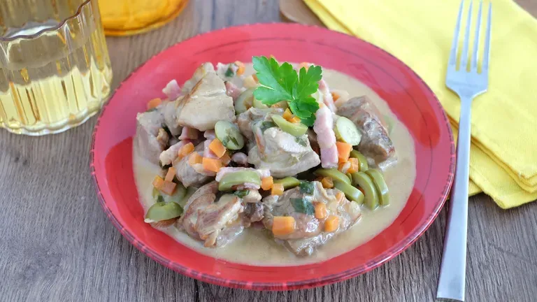 Sauté de veau aux olives