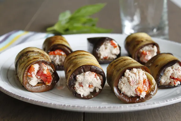 Rouleaux d'aubergines thon ricotta