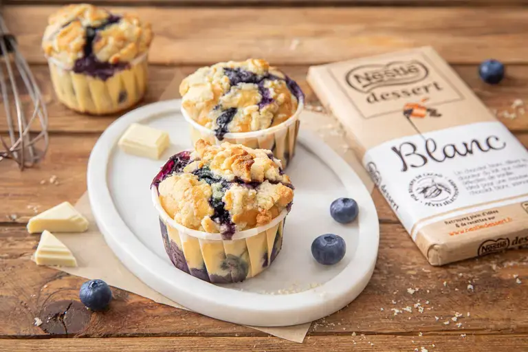 Muffins myrtilles et pépites de chocolat blanc