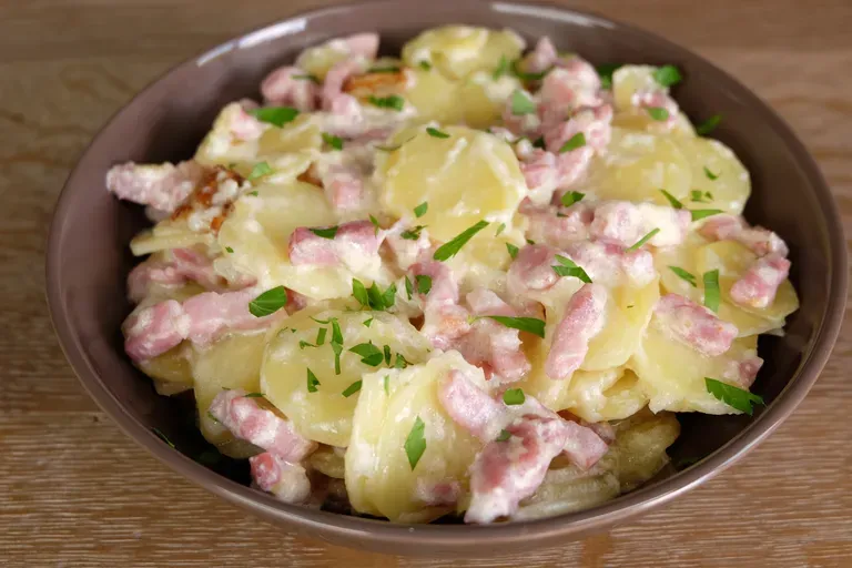 Pommes de terre aux lardons