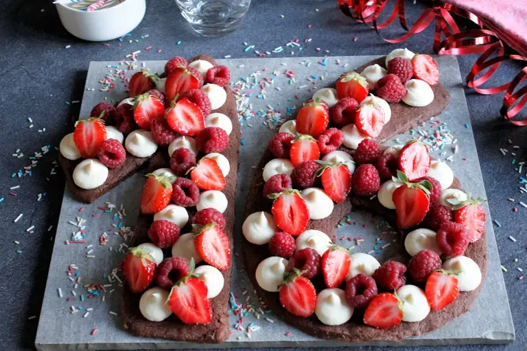 this media has been downloaded from content hub 203218072