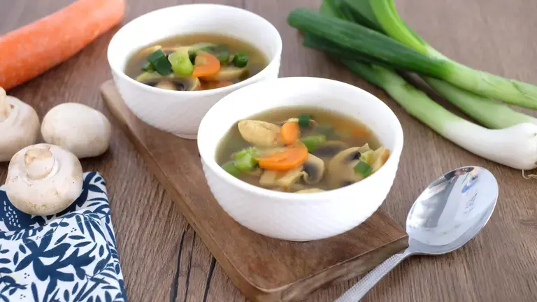 Soupe thai aux légumes