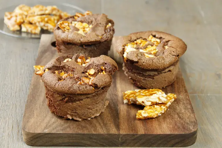 Moelleux au chocolat et noix de cajou caramélisées