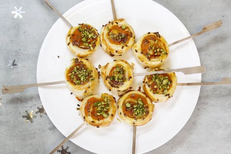 Feuilletés sucettes carottes fruits secs à l'orientale