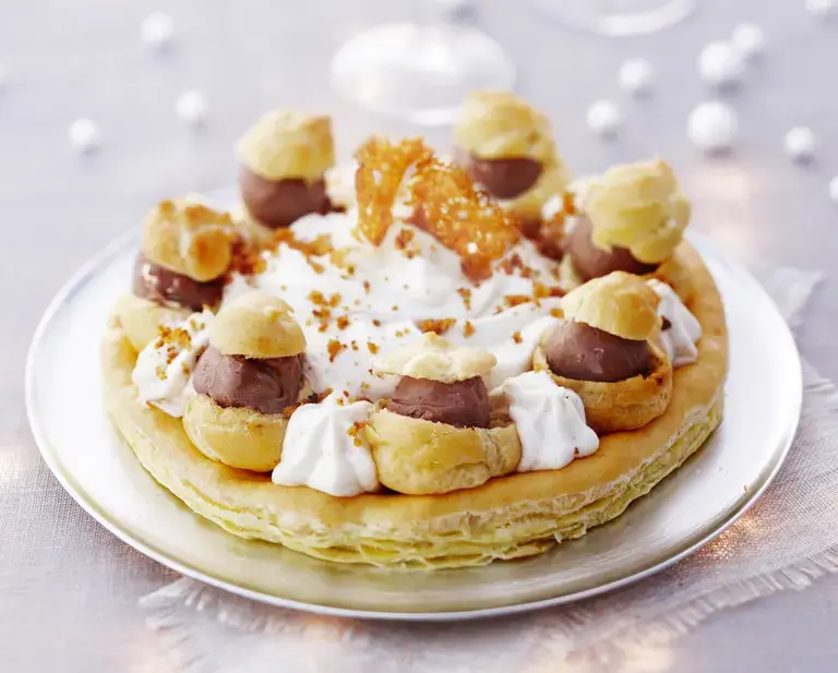 this media has been downloaded from content hub 203294308