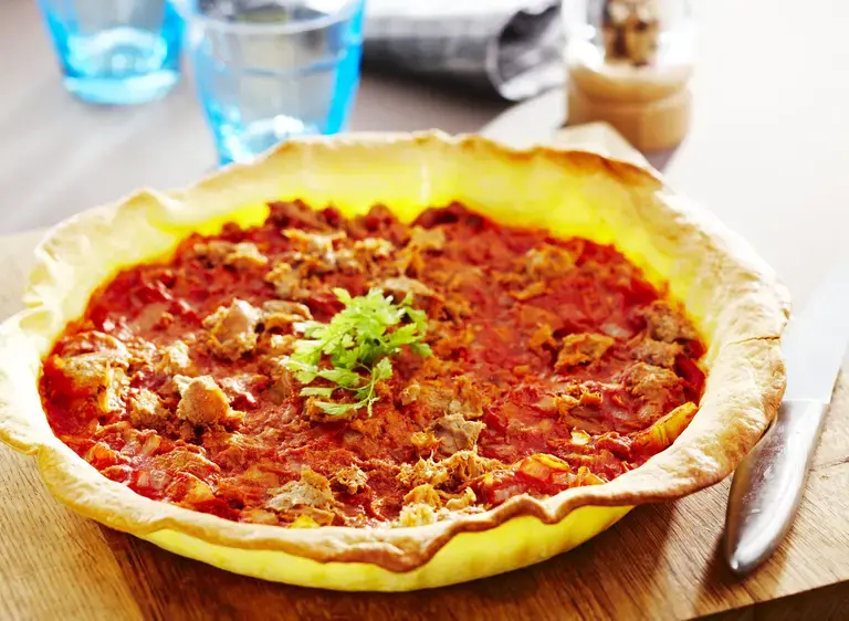 Tarte au thon et à la tomate (clv 6 recettes 3 ing)
