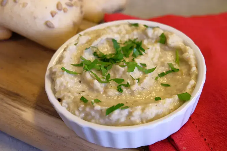 Mezze d'aubergines au yaourt
