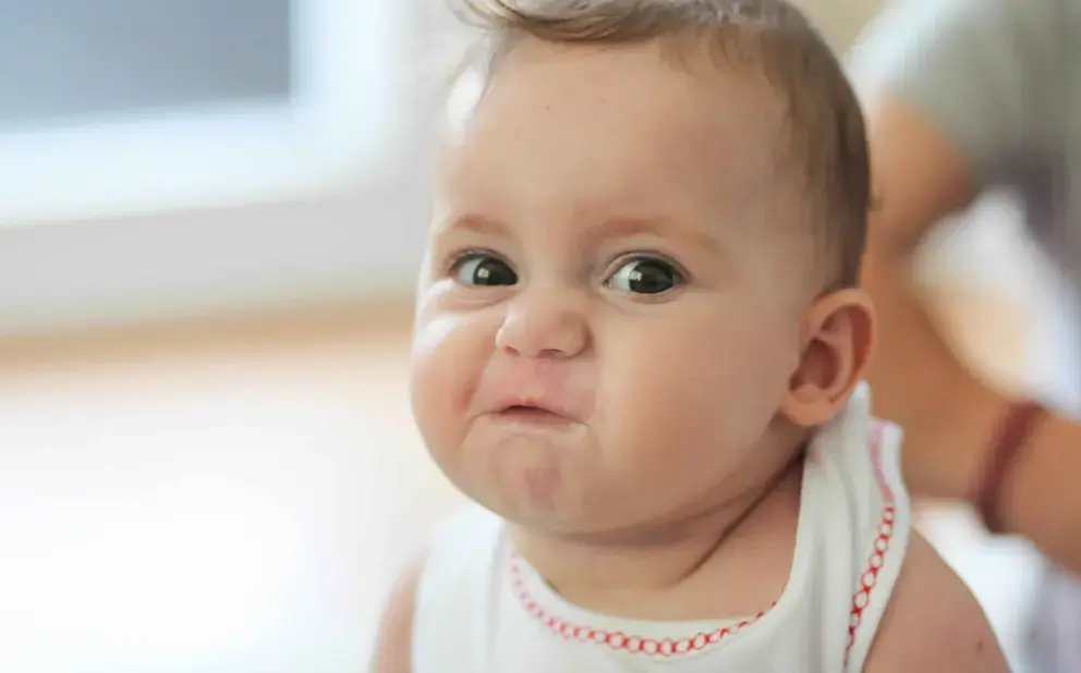 Comment calmer les maux de ventre de bébé ?