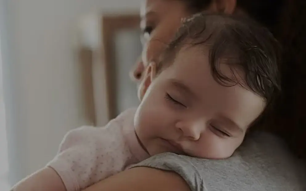 Faut-il nourrir bébé la nuit?