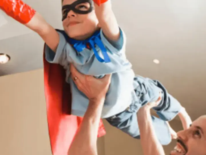 header-article-reussir-anniversaire-enfant-theme-deguisement