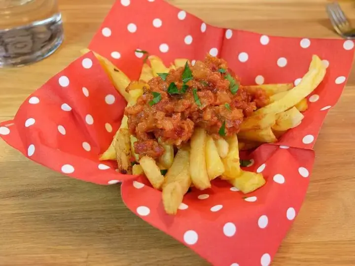 Patatas bravas