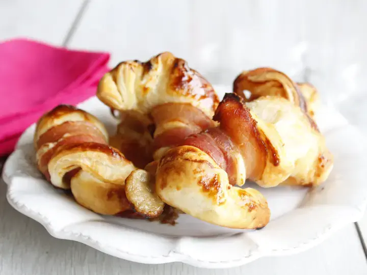 Croissants apéritifs oignon