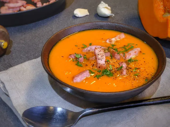 this media has been downloaded from content hub 203170979