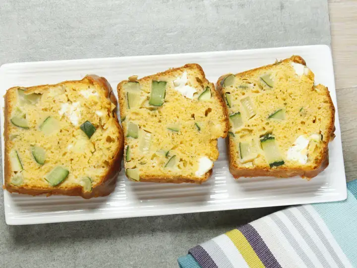 cake courgette feta