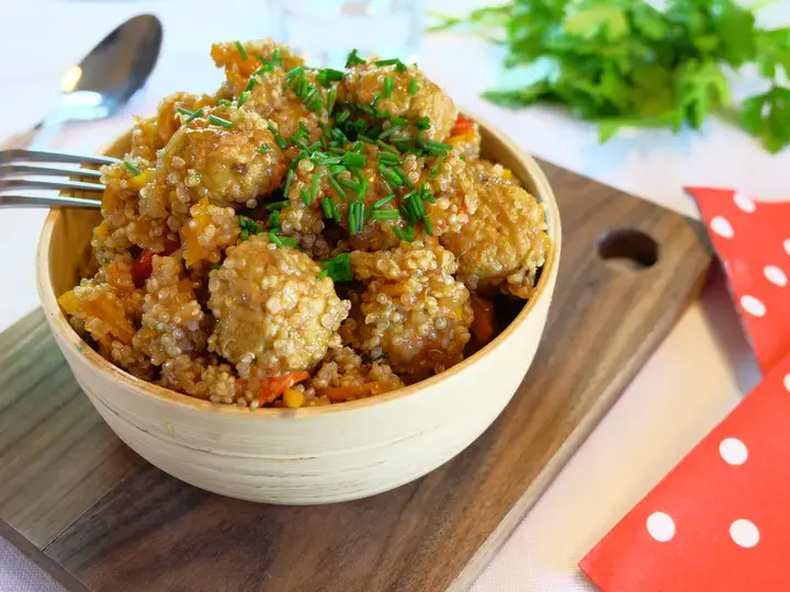 Quinoa et boulettes de légumes