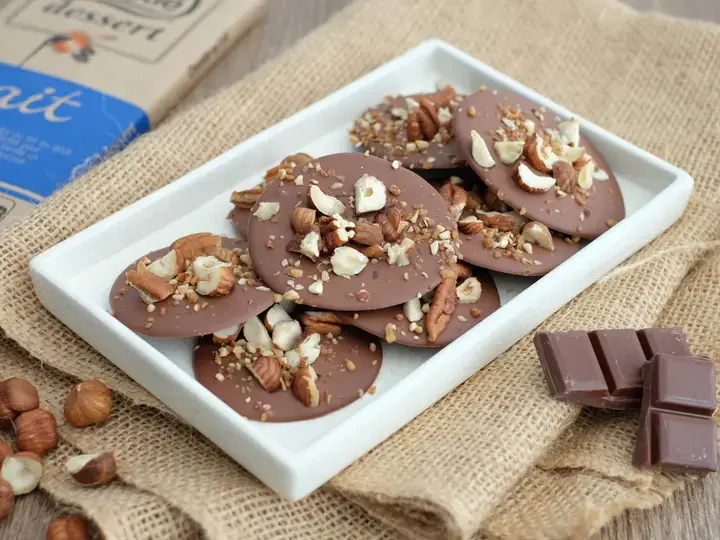Mendiants au chocolat au lait