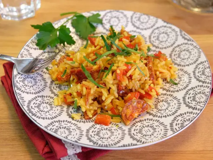 this media has been downloaded from content hub 203189756