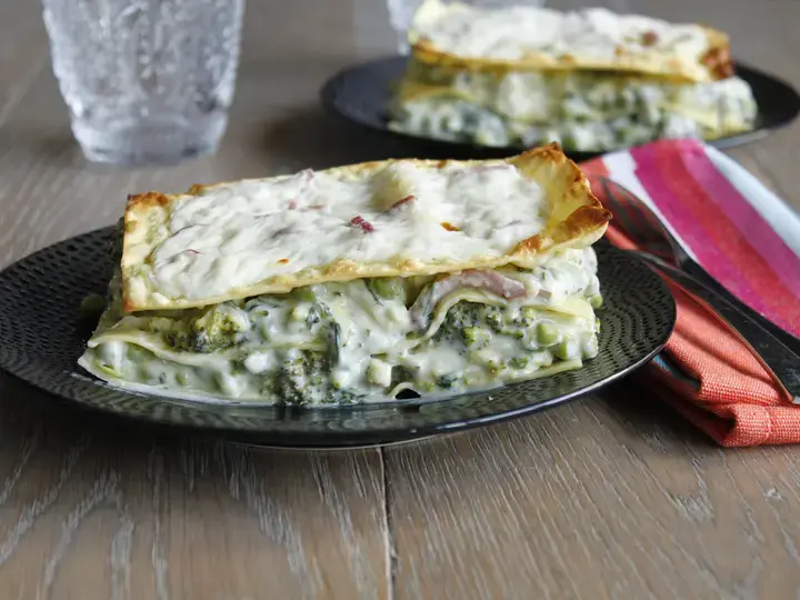 this media has been downloaded from content hub 202092913