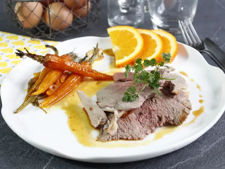 Gigot d'agneau carottes confites à l'orange