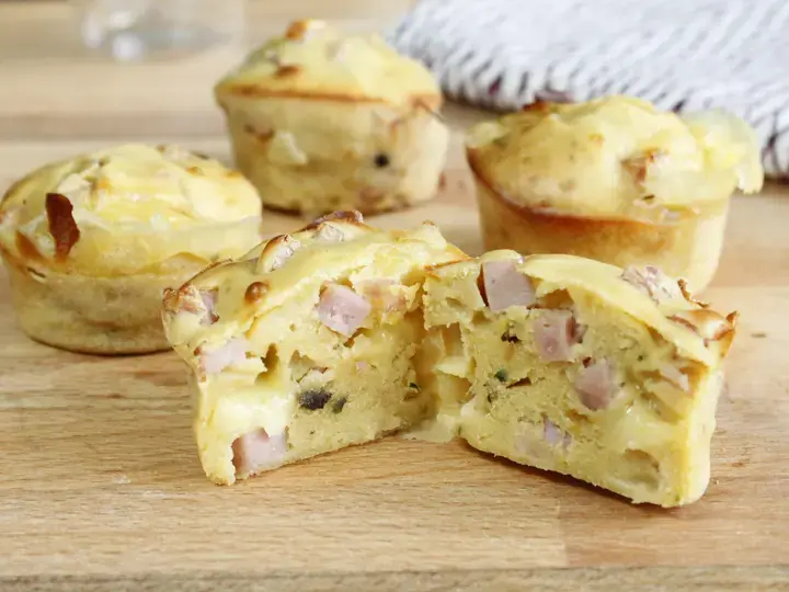 this media has been downloaded from content hub 202109566