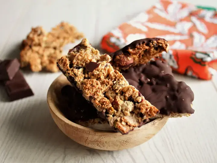 this media has been downloaded from content hub 203448252