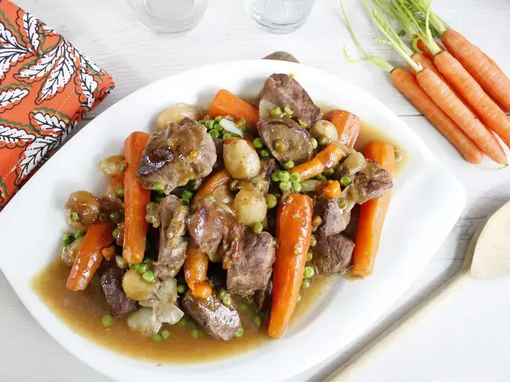 this media has been downloaded from content hub 203164268