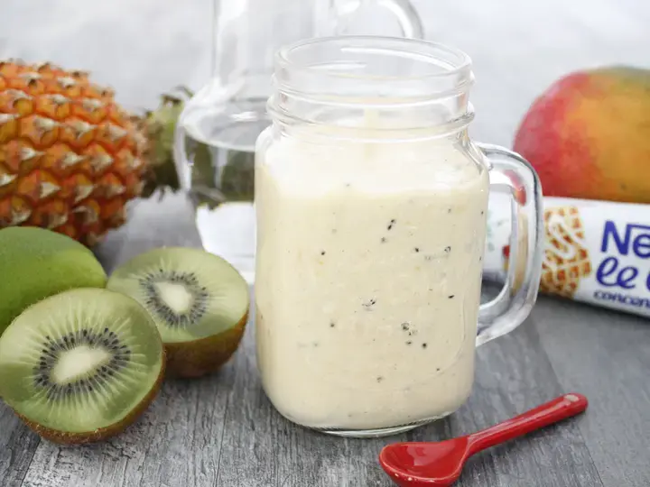 Smoothie glacé fruits exotiques