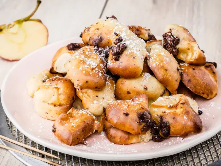 this media has been downloaded from content hub 202083212