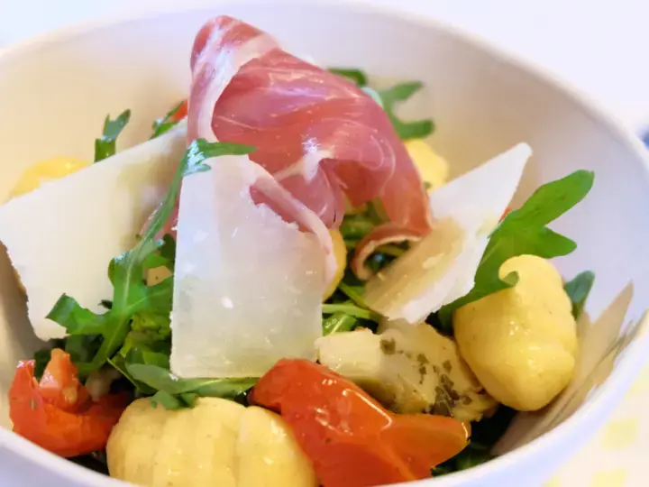 Salade de gnocchi