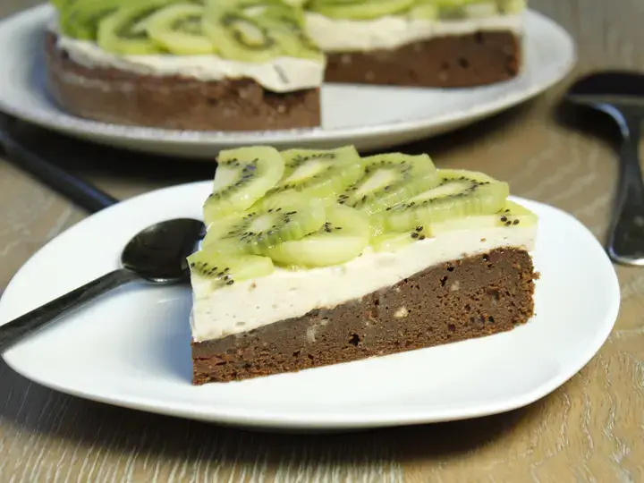 this media has been downloaded from content hub 202081454