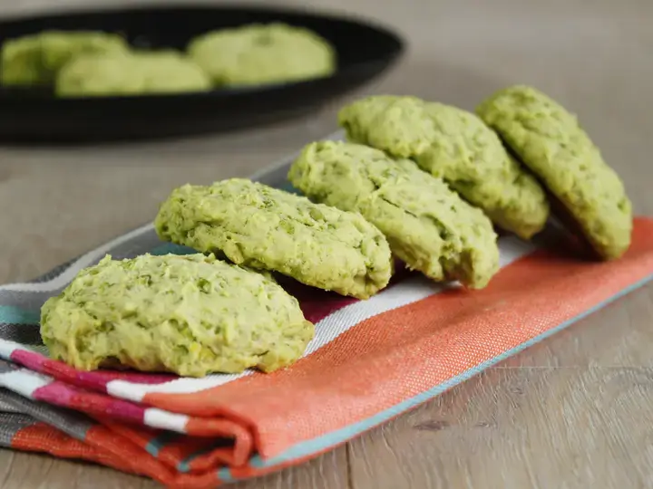 this media has been downloaded from content hub 202093943