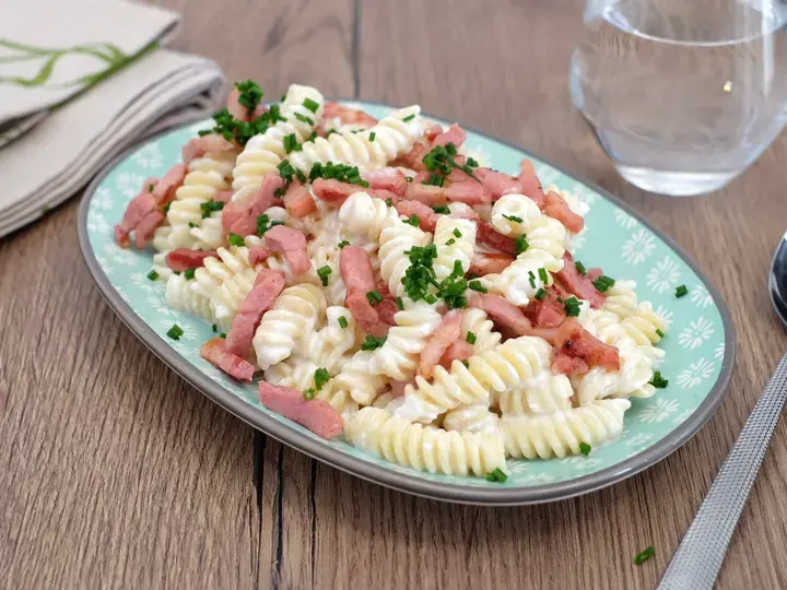 Pâtes au fromage et lardons
