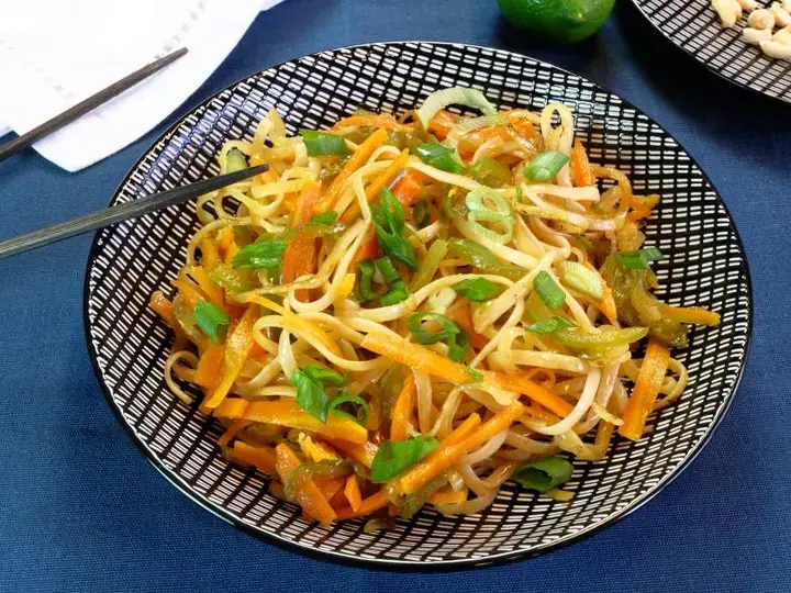 this media has been downloaded from content hub 203189815