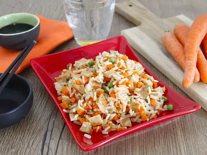 Riz végétarien façon cantonnais