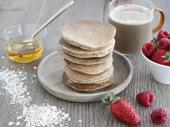 Pancakes à l'avoine, miel et Ricoré