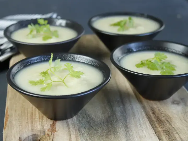 this media has been downloaded from content hub 202096744