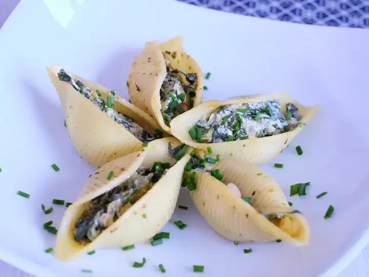 Conchiglioni aux épinards et ricotta