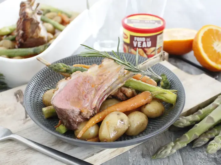 Carré d'agneau au romarin et petits légumes