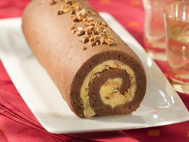 Buche chocolat et amandes caramelisees