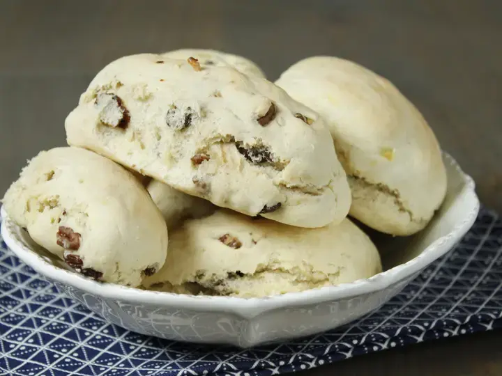 Petits pains aux noix et fruits secs Companion