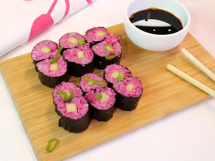 Makis à la betterave et avocat